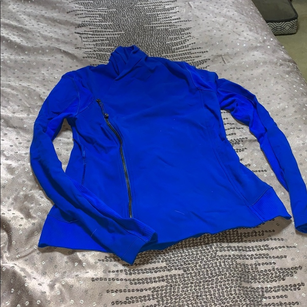 Lululemon asymmetrical Bhakti jacket Blue 12